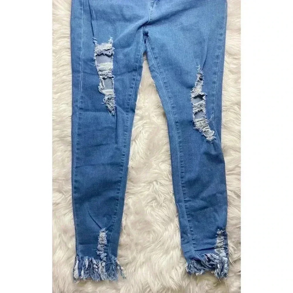 SHEIN Fringe Distressed Jeans - Picture 6 of 8